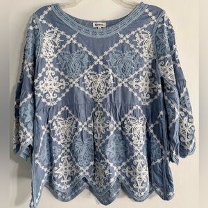 Kindred Anthropologie Blue White Embroidered Peplum Top Boho Artsy Small